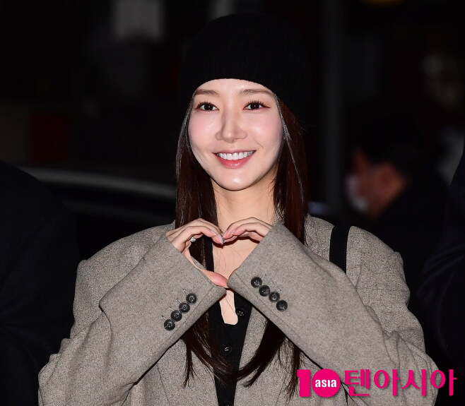 park min young