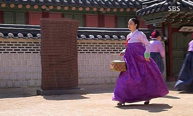 Jang Ok-jeong Living in Love