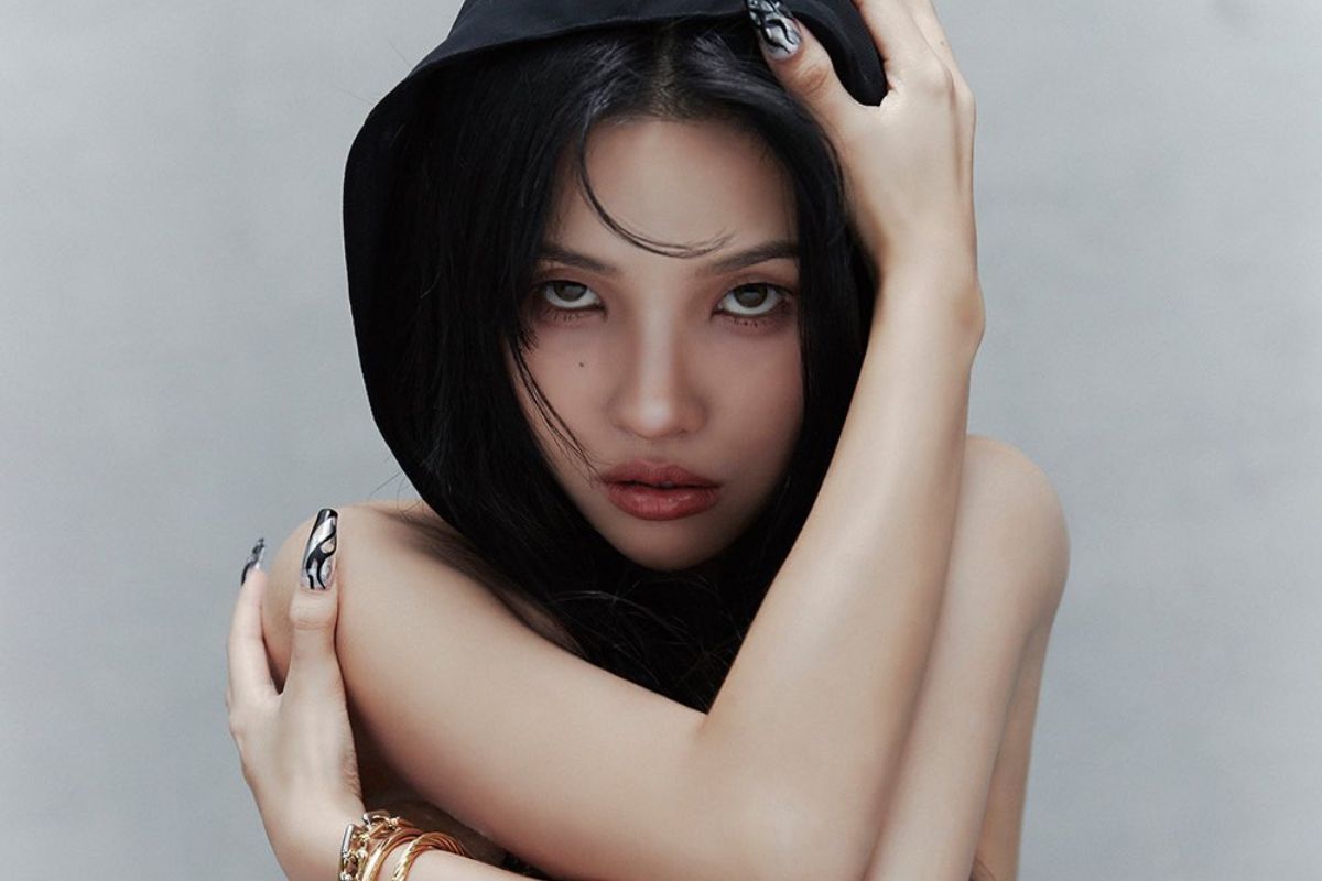 (G)I-DLE's Soyeon thumbnail
