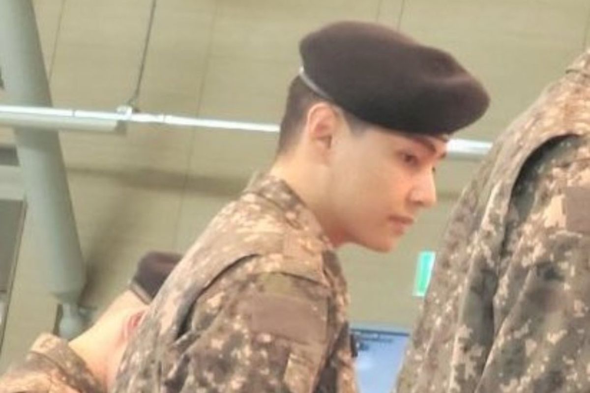 bts v thumbnail