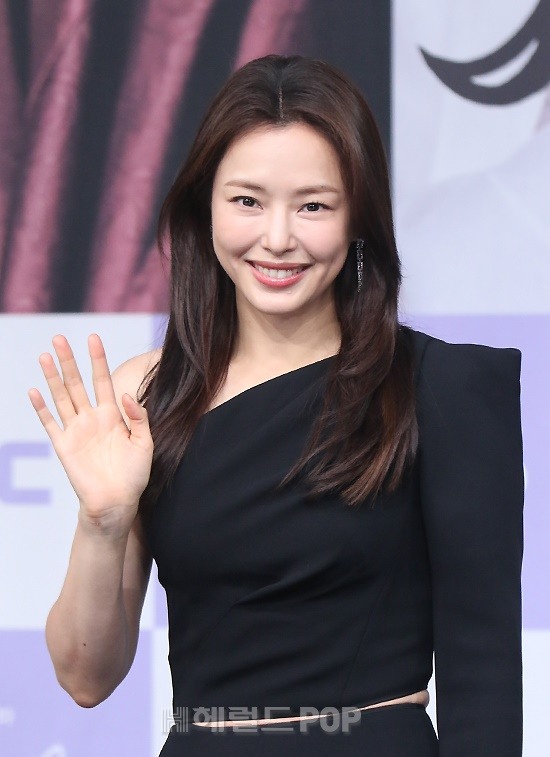 honey lee