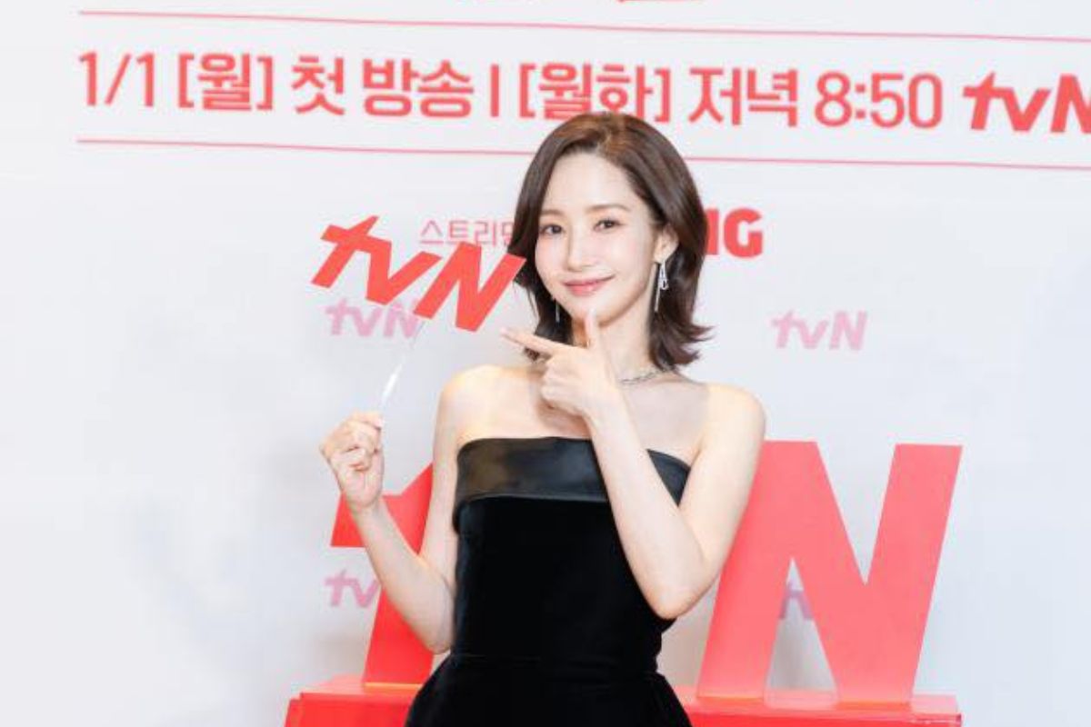 park min young thumbnail