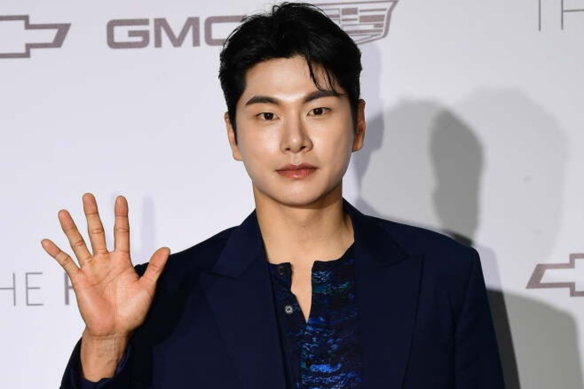 lee yi kyung thumbnail