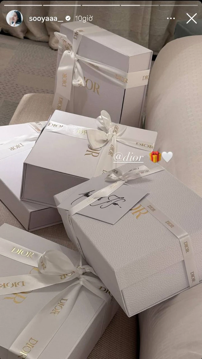 As usual, Dior has prepared many welcoming gifts for Jisoo upon her arrival in Paris.