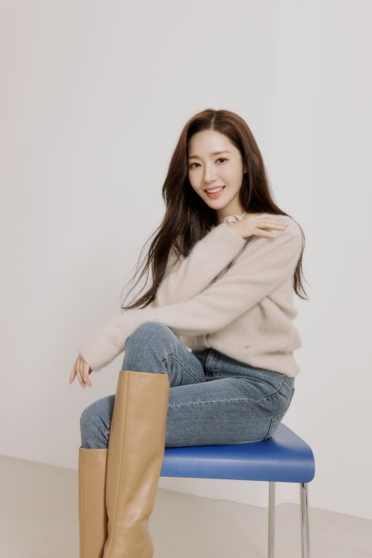park min young