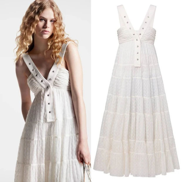 lisa blackpink dress