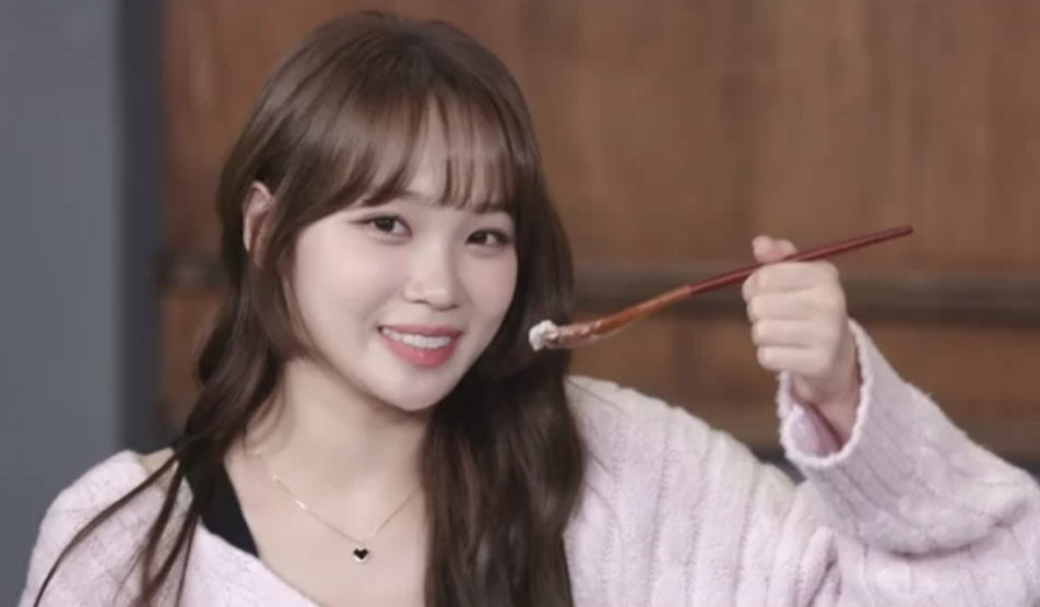 kim chaewon