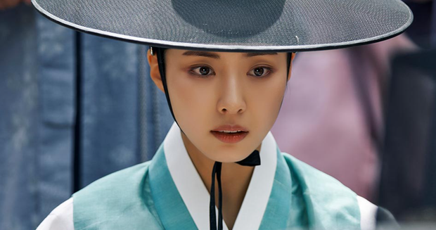 Captivating the King Shin Se Kyung