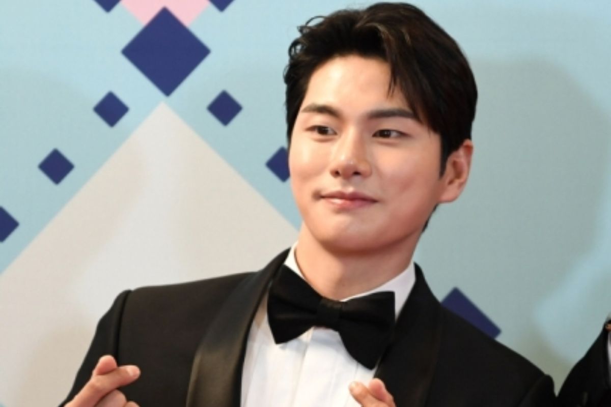 lee yi kyung thumbnail
