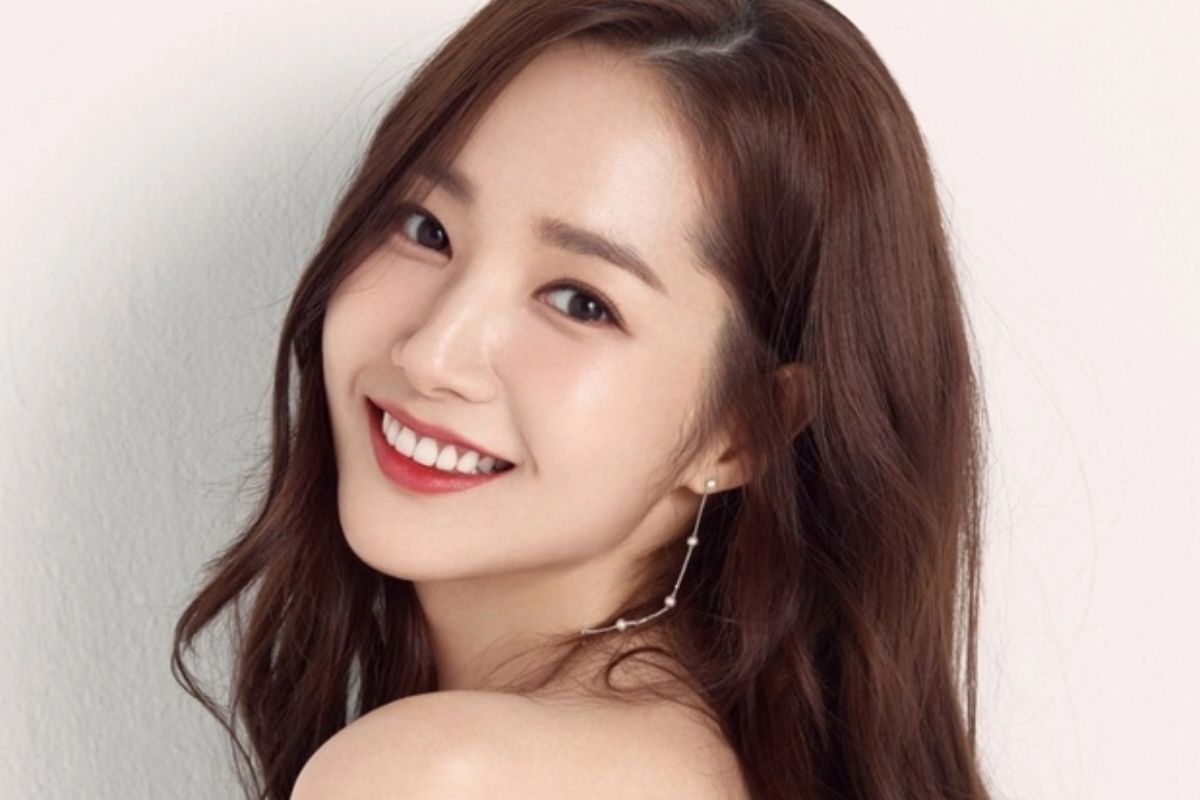 park min young thumbnail