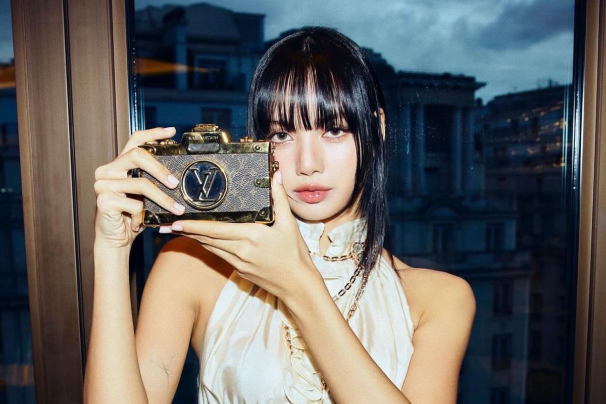 lisa blackpink thumbnail