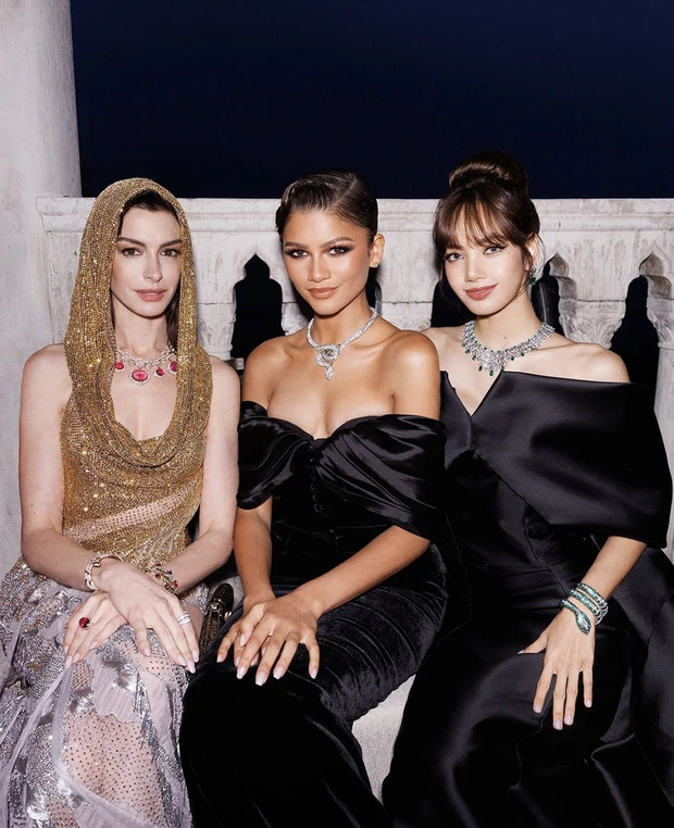 lisa blackpink-zendaya-anne hathaway