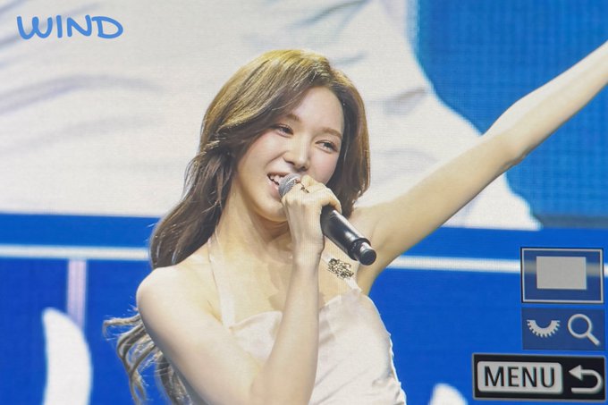 wendy red velvet-thumbnail