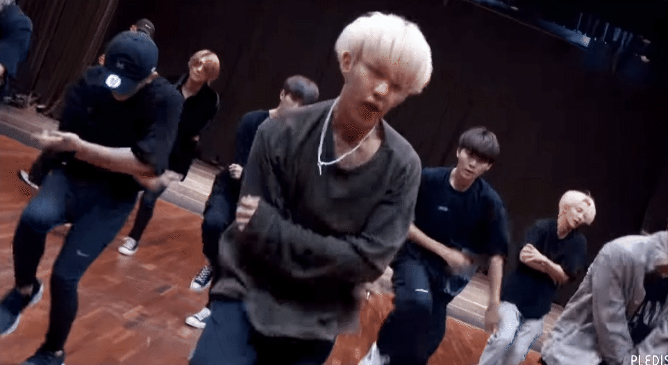 SEVENTEEN’s S-Coups dance