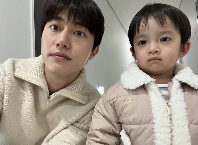 Siwoo-kwak dong yeon 