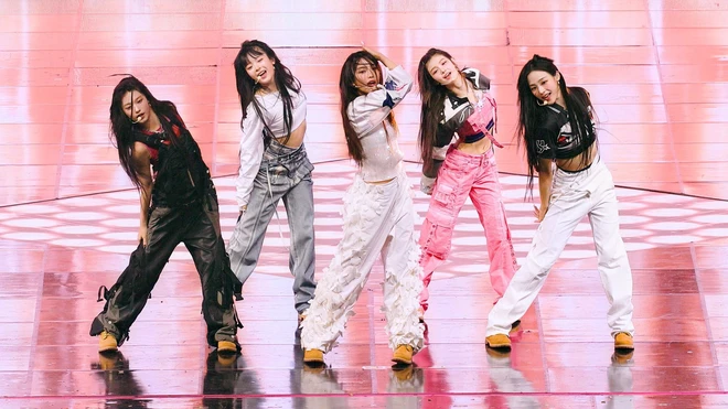 newjeans