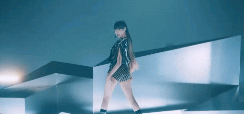 lisa blackpink