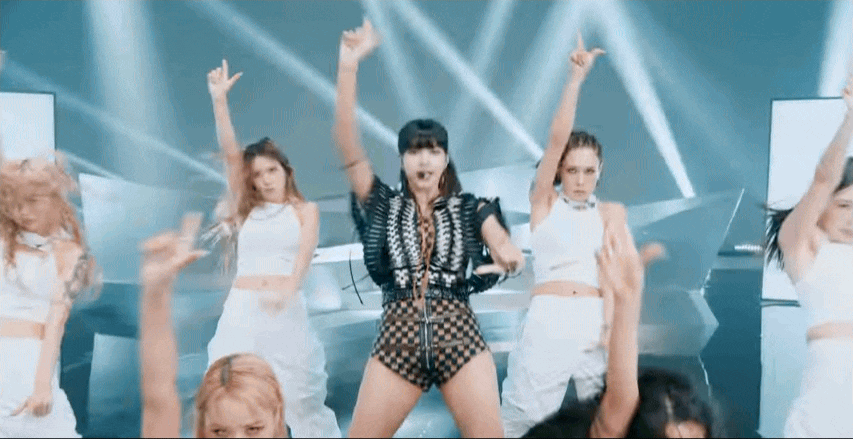 lisa blackpink