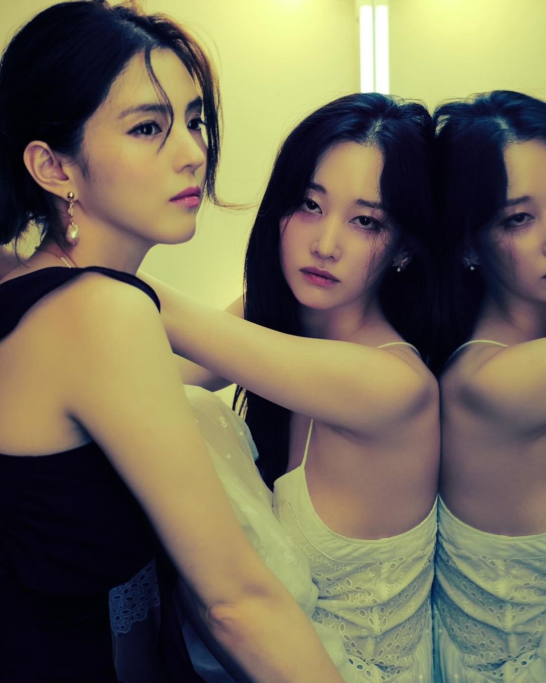 Han So-hee Jeon Jong-seo 
