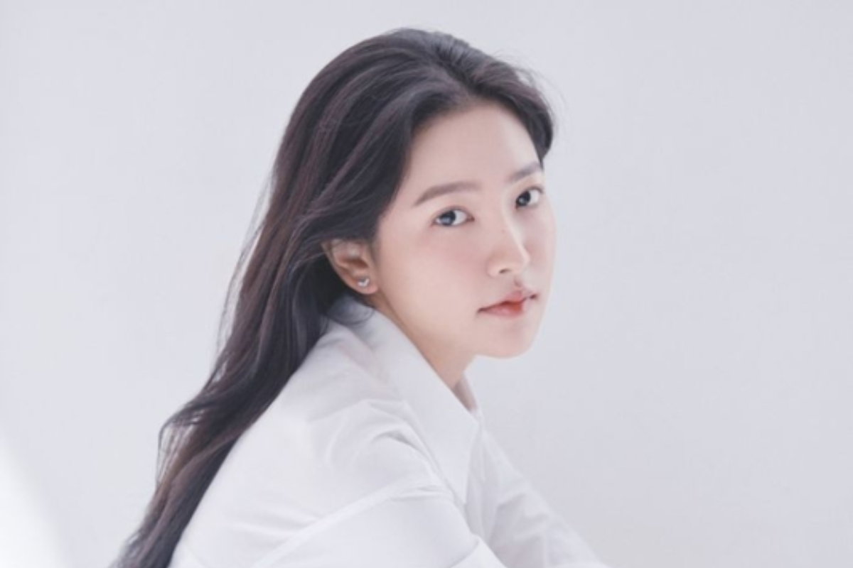 red velvet yeri thumbnail-091024
