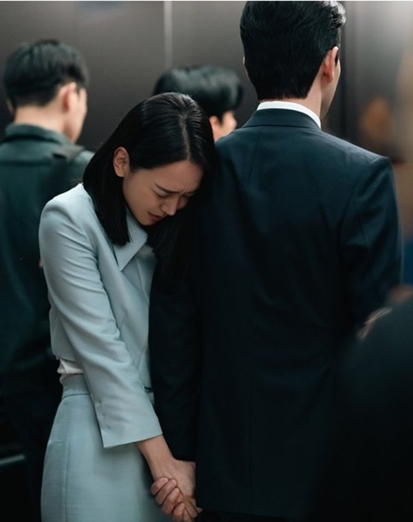 Dear Hyeri Shin Hye-sun-210202411-123