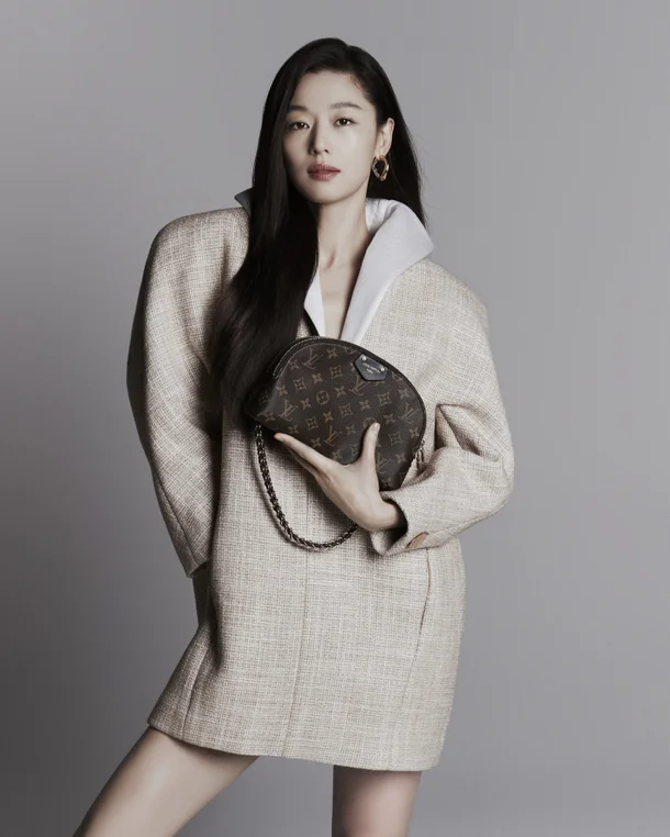 Jun Ji-hyun Ambassador for Louis Vuitton