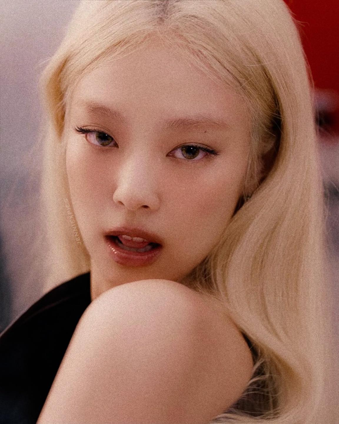 jennie blackpink mantra 