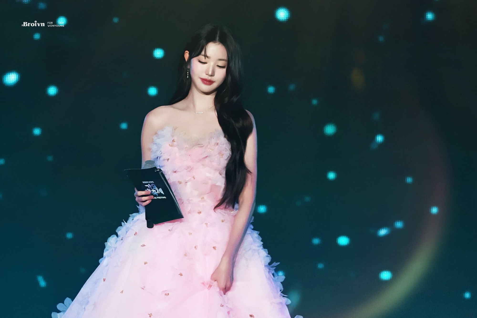 KBS Song Festival 2024-jang wonyoung