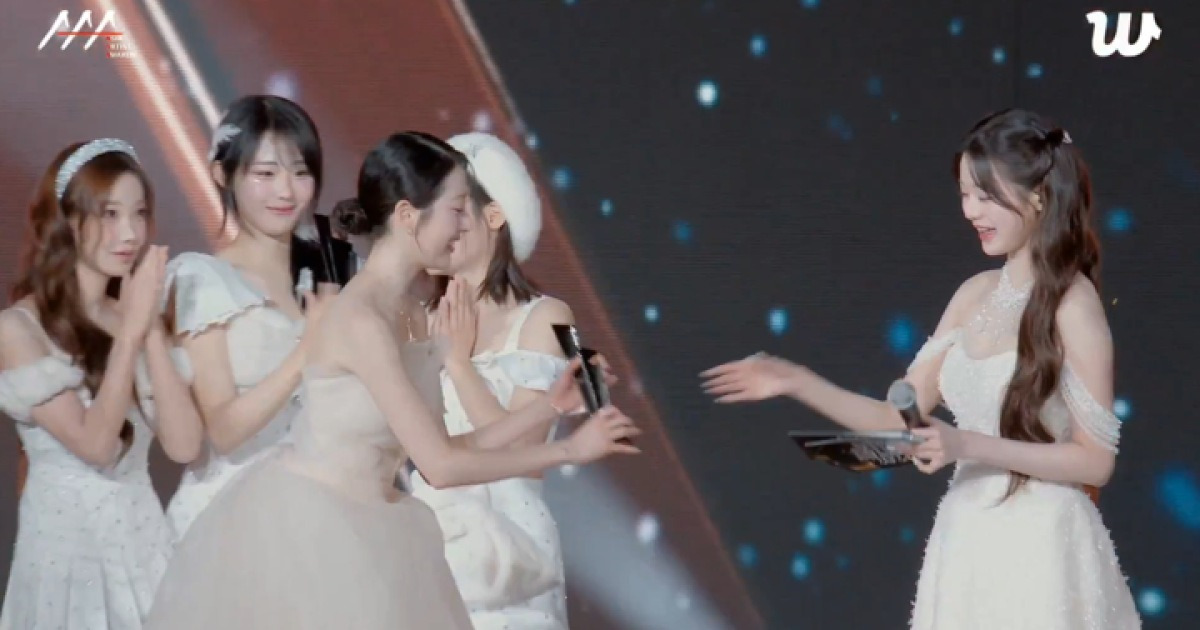 Jang Da-ah & Jang Won-young Unite at 2024 AAA