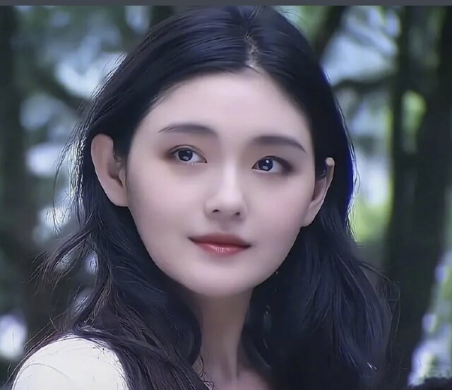 Her visual at that time captivated countless men.  