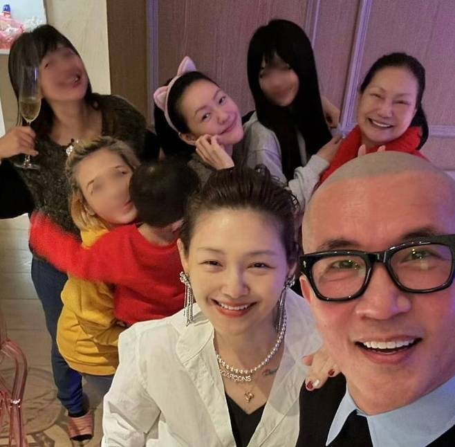 Barbie Hsu