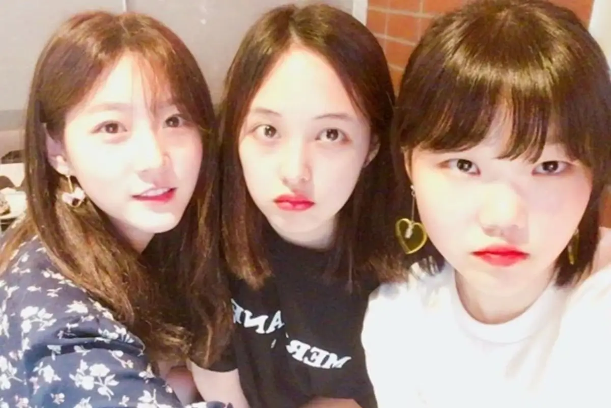 Kim Bo-ra Lee Suhyun Kim Sae-ron