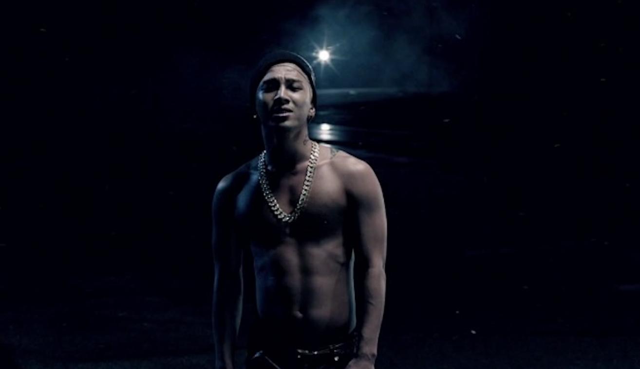 taeyang - eyes nose lips 
