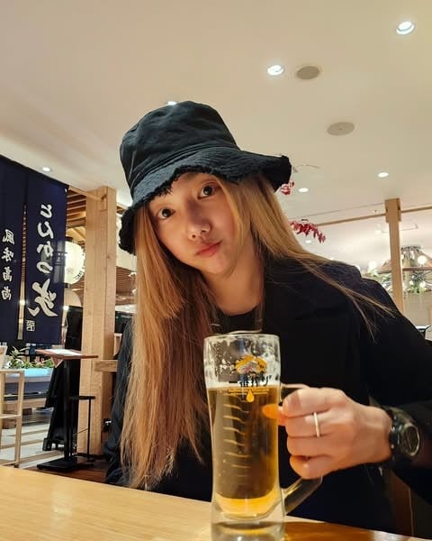 Actress Lee Chae-young Unavoidable Circumstances