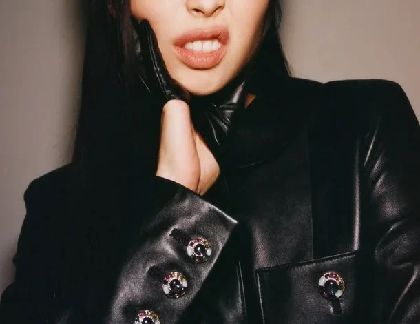 Jennie Stuns in No Pants Photoshoot
