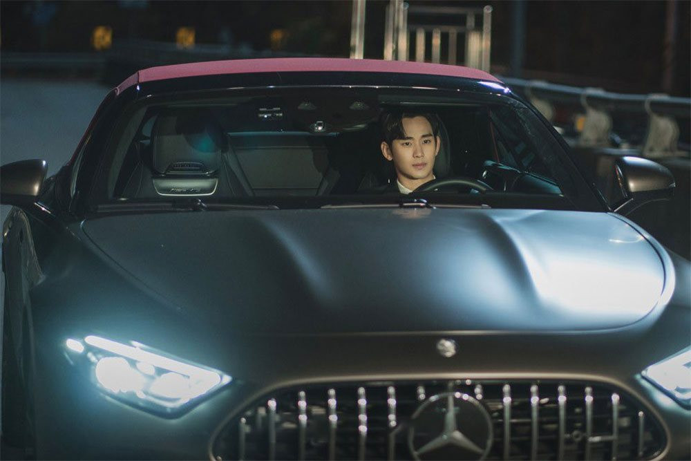 queen of tears kim soo-hyun