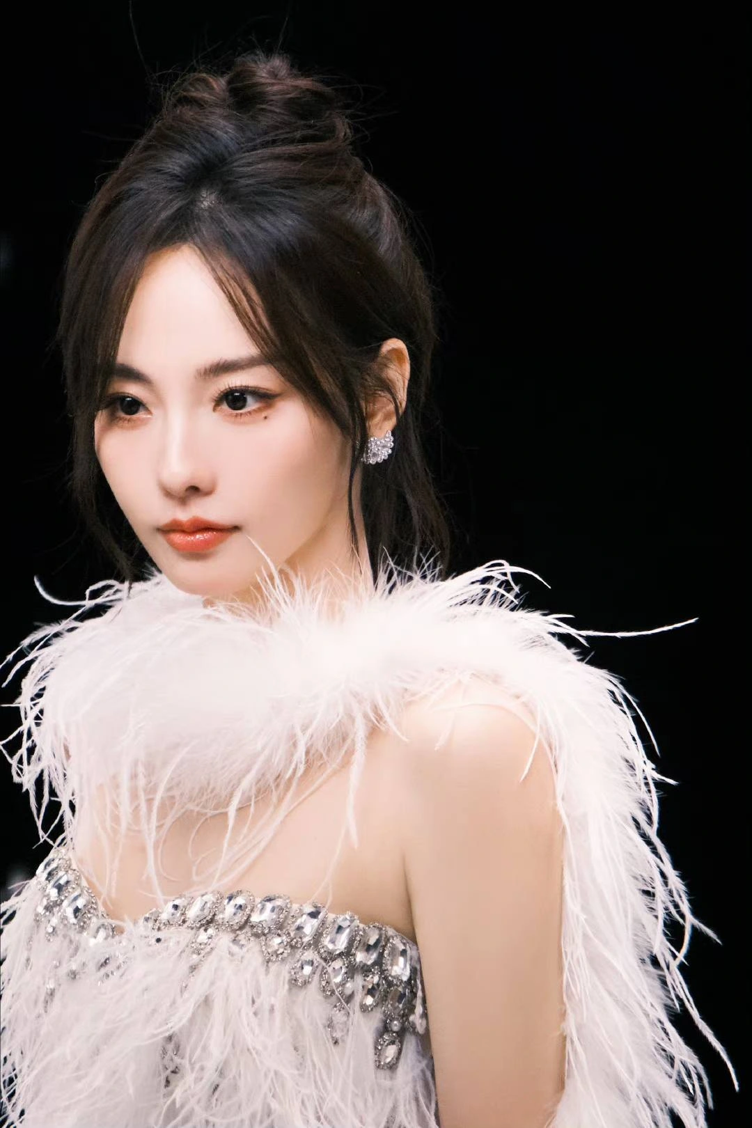 Chinese Celebrities Return to Spotlight After Scandals Jenny Zhang