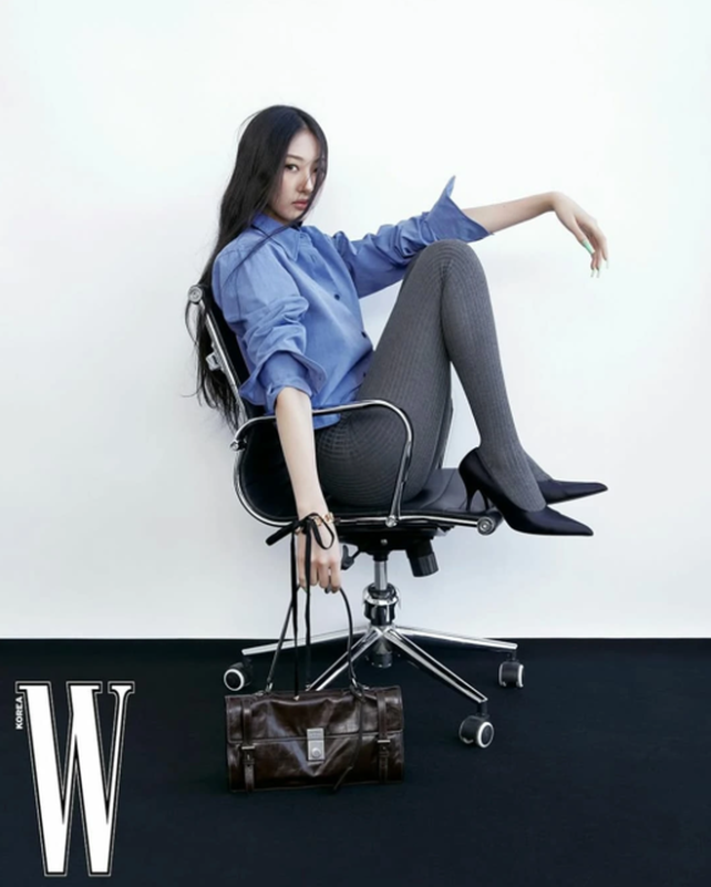 Has Prada Found Kim Soo Hyun’s Replacement MEOVV Gawon 8