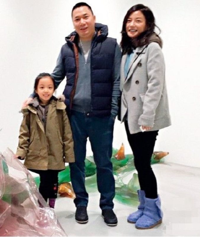 zhao-wei-daughter-at-15-5