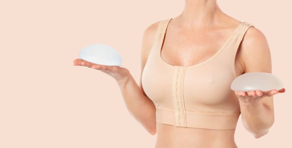 breastaugmentation self-satisfaction debate Korea