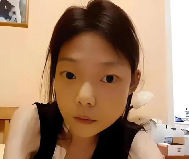 connie ng weight lossportrait-young-woman-casual-indoors.