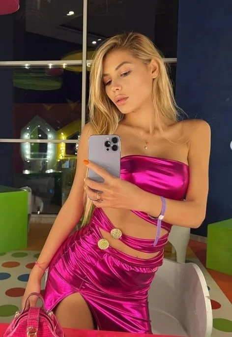 Turkish Influencer Nihal Candan Dead at 30 After Losing 40kg