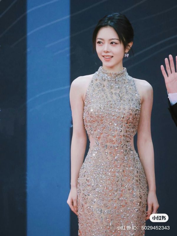 Zhao Jinmai viral close-upwoman-dress-glitter-smile.