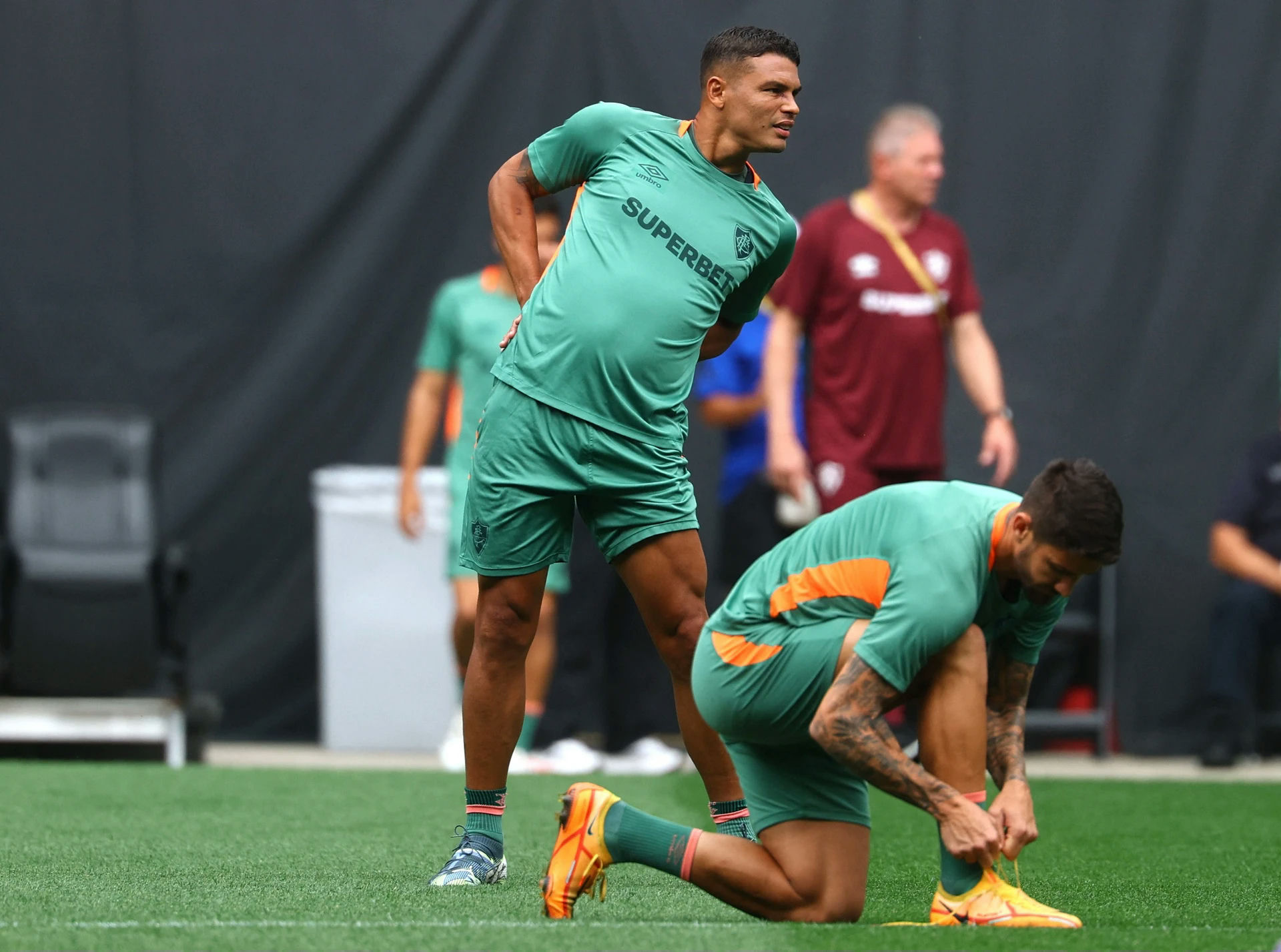 Thiago Silva Fluminense Club World Cupsoccer-players-training-field-uniforms.