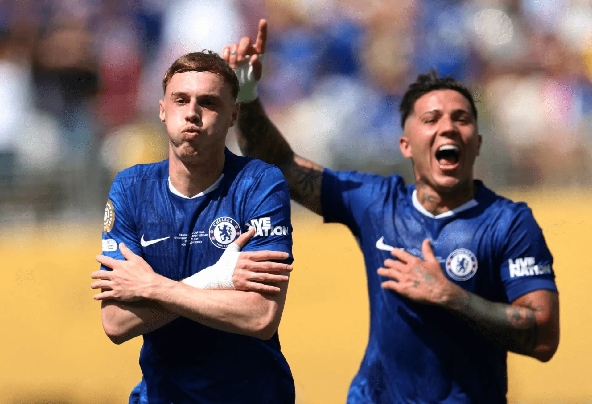 Chelsea Premier League title challenge' 'occer' 'layers' '' 'helsea' '' 'elebrating' '' 'oyful.