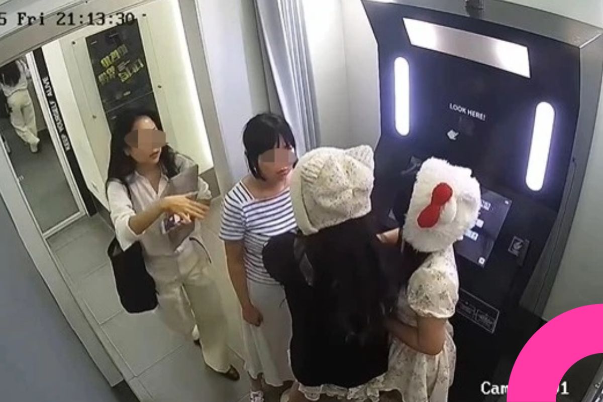 Korean woman Vietnam assault photo booth