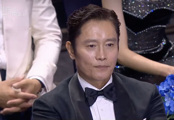 Lee Byung-hun Blue Dragon Series Awards 2025man' 'bowtie' 'tuxedo' 'portrait.