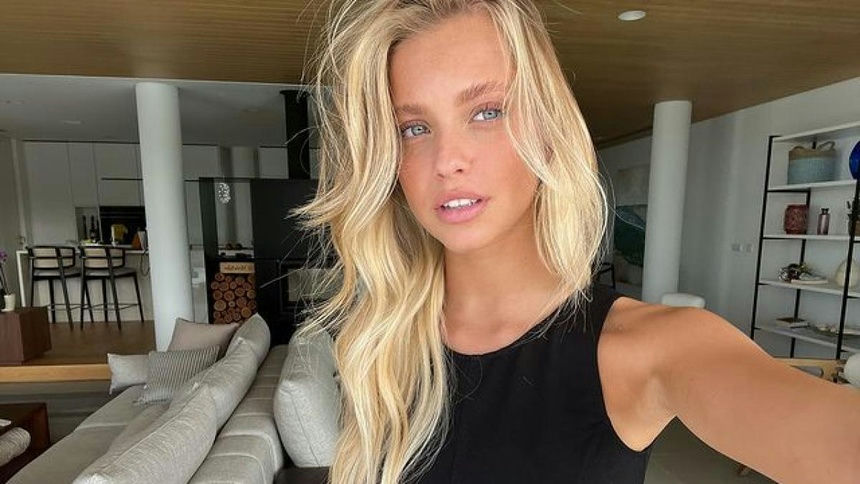 Joao Felix Magui Corceiro cheating scandalwoman' 'blonde' 'indoors' 'selfie.