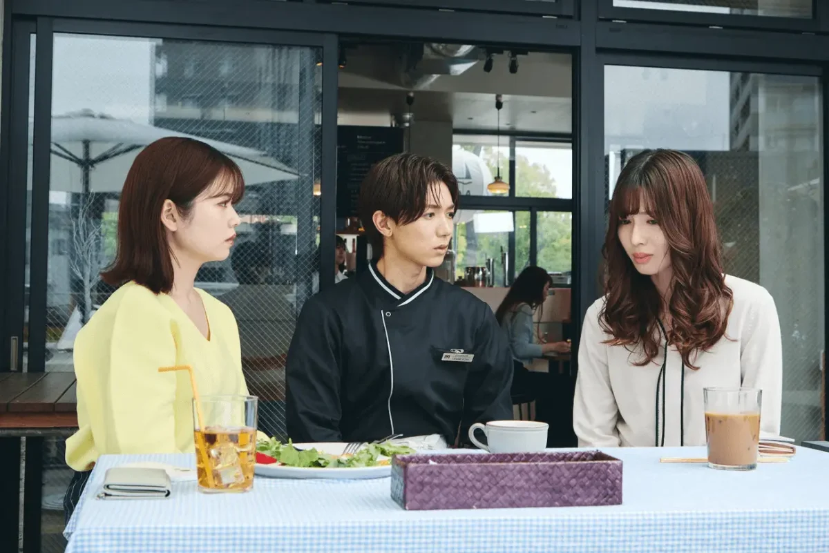 Japanese remake of Marry My Husbandcafe' 'people' 'conversation' 'outdoors.
