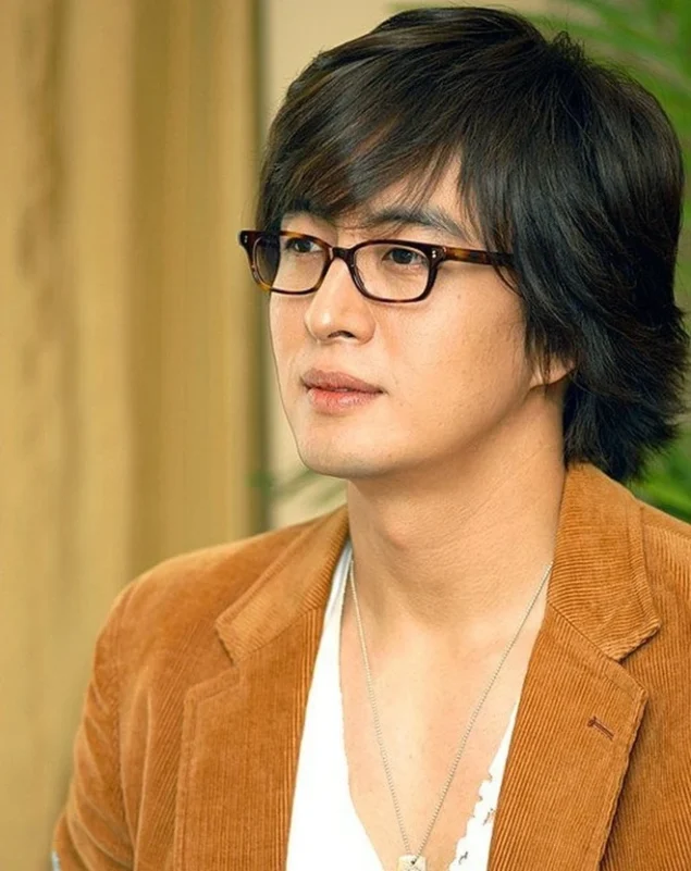 bae yong joon profile